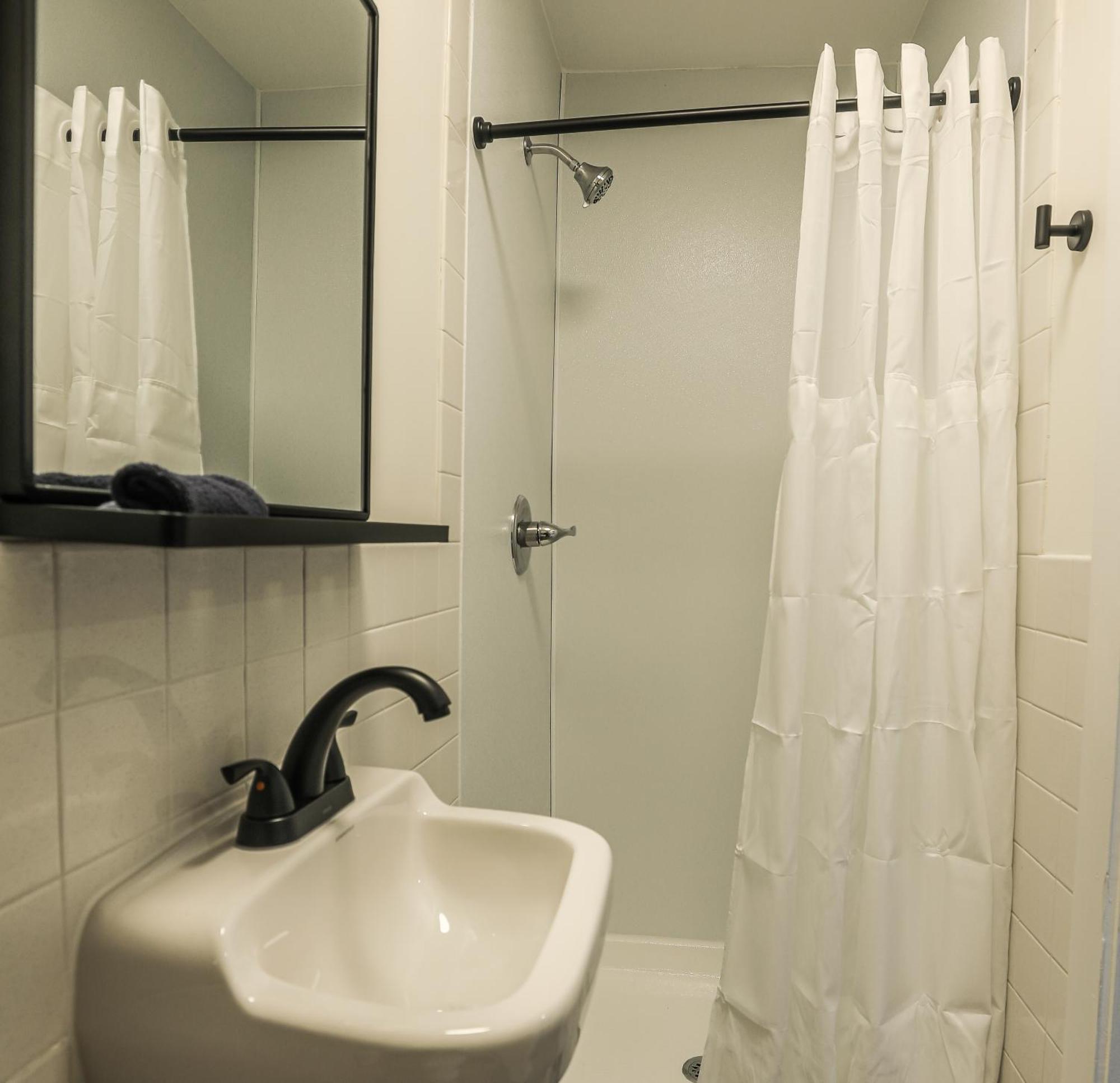 River City Inn Parsons Dış mekan fotoğraf