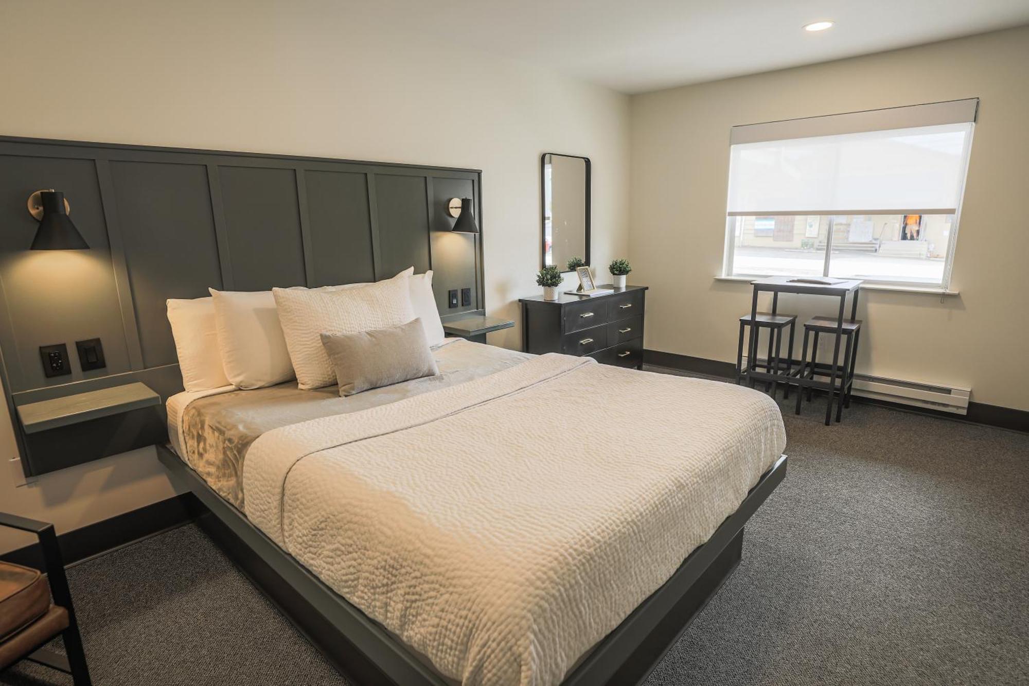 River City Inn Parsons Dış mekan fotoğraf